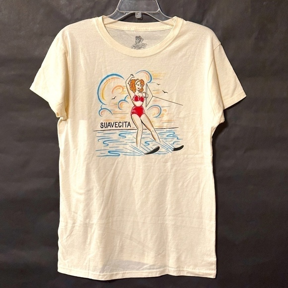 Suavecita Surf Woman Beach Clouds Short Sleeve Tee T Shirt XXL 2X - Picture 1 of 5